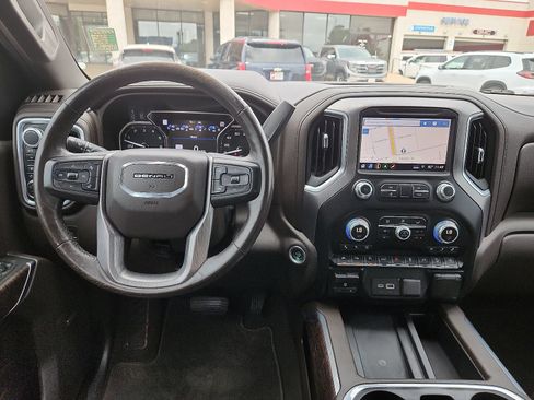 Used 2019 GMC Sierra 1500 Denali w/ Denali Ultimate Package AWD/4WD image 11