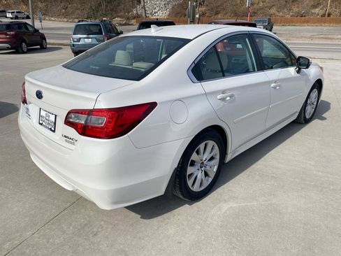 Used 2016 Subaru Legacy 2.5i Premium image 6
