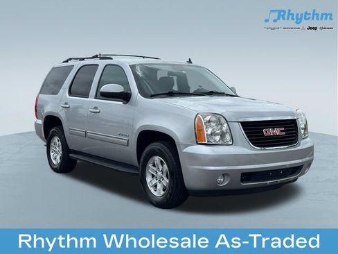 Used 2013 GMC Yukon SLT AWD/4WD image 1