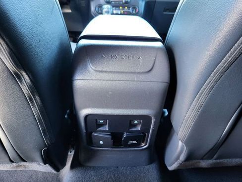 Used 2022 Ford Bronco Wildtrak image 22