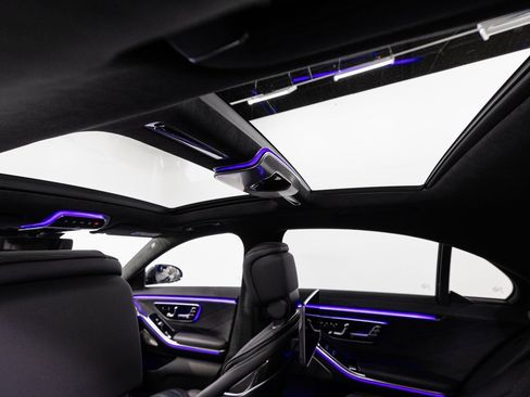 Used 2025 Mercedes-Benz S 63 AMG S image 25