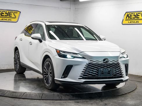 Used 2024 Lexus RX 350 Premium w/ Convenience Package FWD image 5