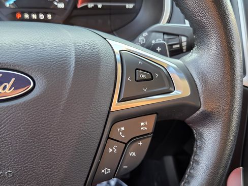 Used 2017 Ford Edge SEL w/ Equipment Group 201A FWD image 23