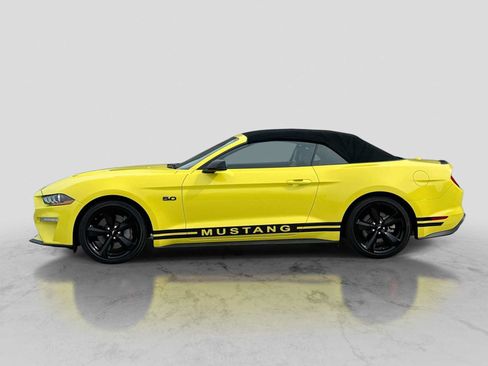 Used 2021 Ford Mustang GT Premium RWD image 3