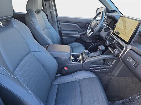 Used 2025 Toyota 4Runner TRD Off-Road Premium w/ Tow Technology Package image 12