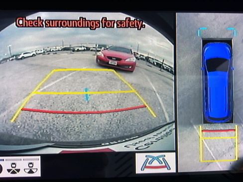 Used 2022 Toyota Sienna Platinum image 25