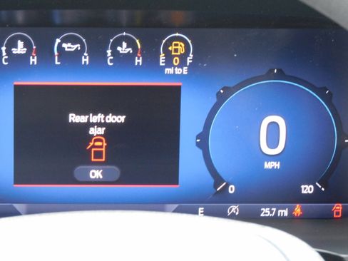 New 2025 Ford F150 XL w/ Equipment Group 103A High image 18