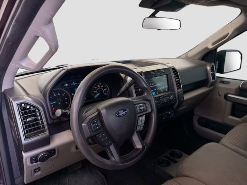 Used 2019 Ford F150 XLT image 11