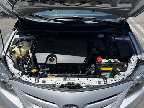Used 2013 Toyota Corolla S FWD image 31