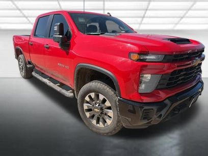 Used 2024 Chevrolet Silverado 2500 Custom w/ Custom Value Package