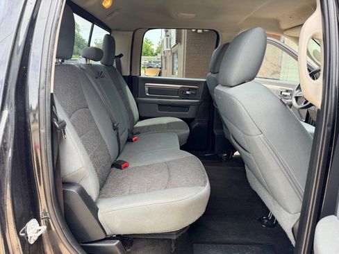 Used 2018 RAM 1500 Lone Star AWD/4WD image 16