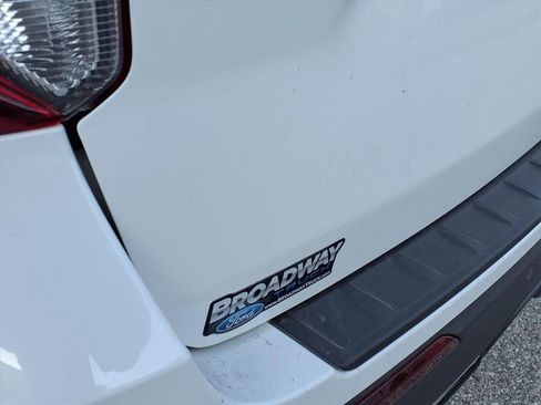 Used 2024 Ford Explorer ST w/ Equipment Group 401A AWD/4WD image 36