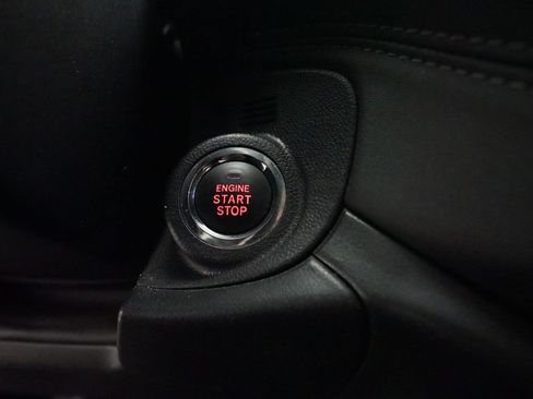 Used 2024 Subaru Outback Premium image 31