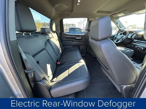 Used 2025 GMC Sierra 1500 SLT image 21