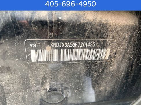 Used 2015 Kia Soul ! image 6