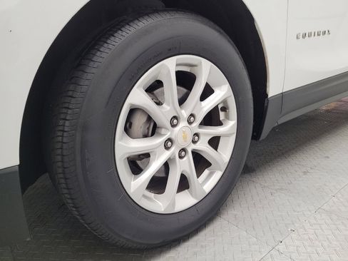 Used 2019 Chevrolet Equinox LT FWD image 31