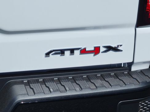 New 2026 GMC Sierra 1500 AT4X image 10