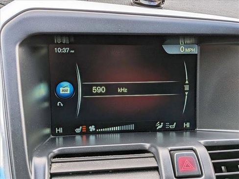 Used 2015 Volvo XC60 T5 image 13