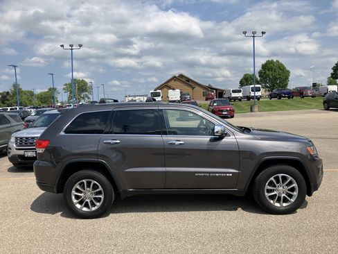 Used 2015 Jeep Grand Cherokee Limited w/ Trailer Tow Group IV AWD/4WD image 5