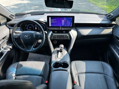Certified 2023 Toyota Venza Limited AWD/4WD image 46