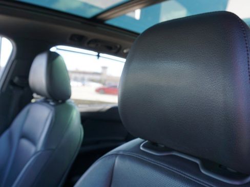 Used 2017 Audi Q7 3.0T Premium Plus w/ Premium Plus Package image 25