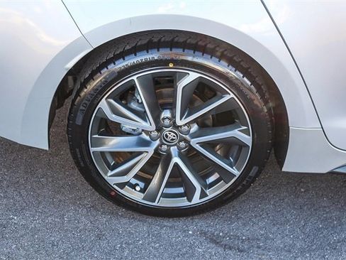 Used 2021 Toyota Corolla SE w/ Carpet Mat Package (TMS) image 13