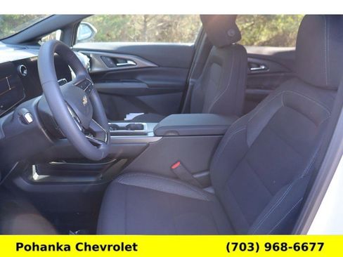 New 2026 Chevrolet Equinox EV LT FWD image 22
