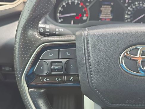 Used 2022 Toyota Tundra SR5 image 16