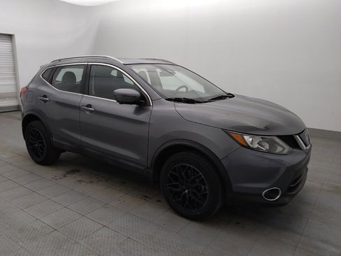 Used 2018 Nissan Rogue Sport SL w/ SL Premium Package image 11