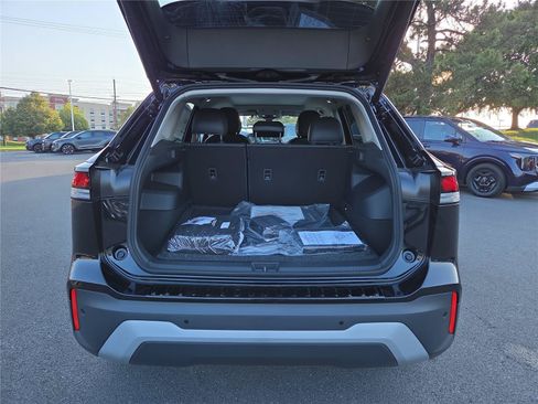 New 2026 Volkswagen Tiguan SE AWD/4WD image 5
