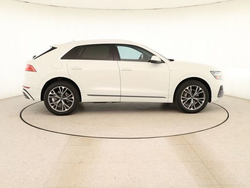 Certified 2023 Audi Q8 Premium Plus w/ Premium Plus Package image 8