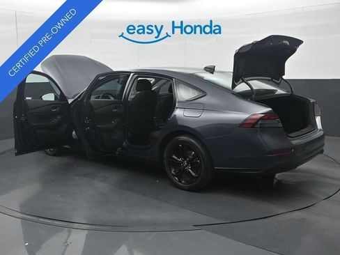 Certified 2025 Honda Accord SE image 39