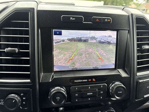 Used 2020 Ford F150 XL w/ Equipment Group 101A Mid AWD/4WD image 21