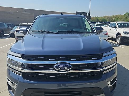 Used 2023 Ford Expedition Max Limited image 1