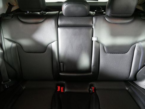 Used 2022 Jeep Compass Latitude w/ Convenience Group image 13