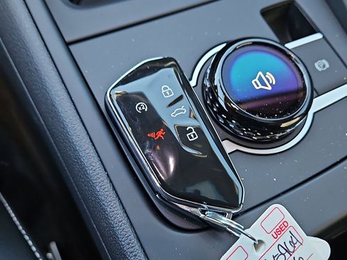 New 2026 Volkswagen Tiguan SE R-Line image 20