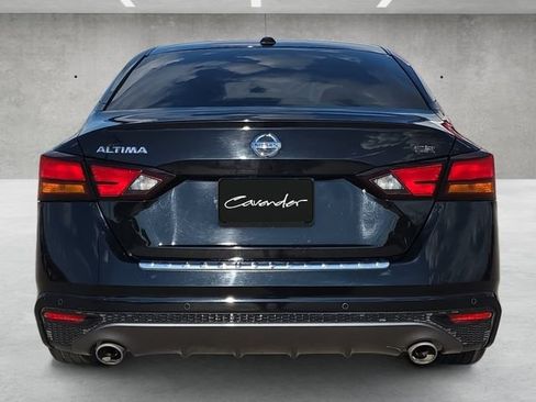 Used 2022 Nissan Altima 2.5 SR FWD image 15