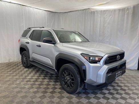 Used 2025 Toyota 4Runner SR5 image 2