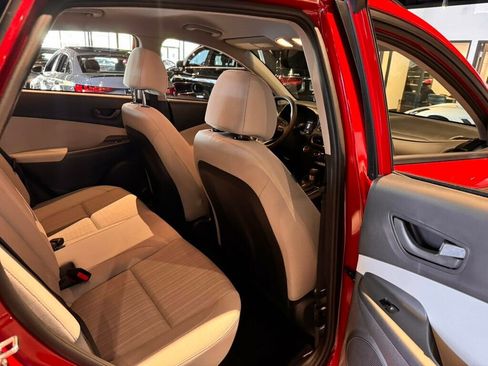Used 2022 Hyundai Kona SEL FWD image 22