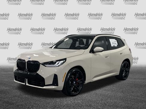 Certified 2026 BMW X3 xDrive30i w/ M Sport Package AWD/4WD image 3