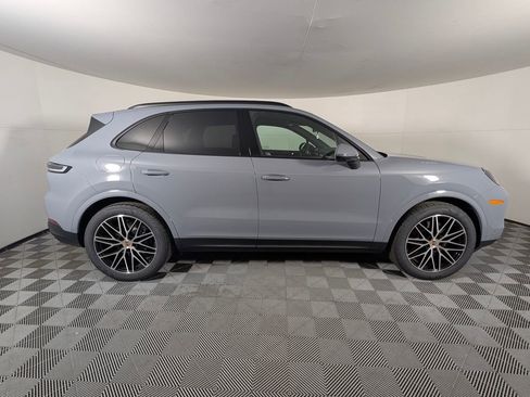 New 2026 Porsche Cayenne image 8