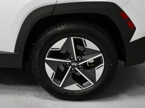 Used 2025 Hyundai Tucson SEL AWD/4WD image 19