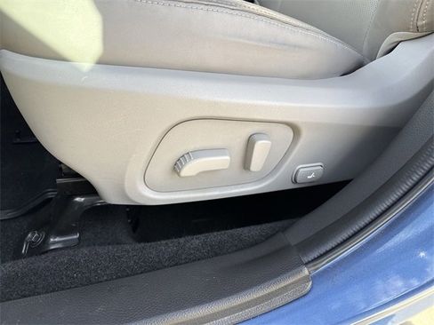 Used 2016 Subaru Forester 2.5i Limited image 18