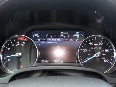 Used 2021 Ford F250 Platinum w/ FX4 Off-Road Package image 46