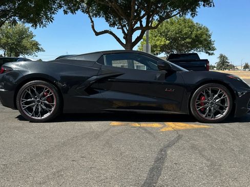 Used 2023 Chevrolet Corvette Stingray Premium Conv image 8