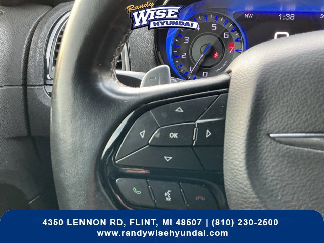 Used 2019 Chrysler 300 S AWD/4WD image 29