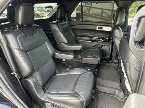 Used 2021 Ford Explorer ST w/ Equipment Group 401A AWD/4WD image 11