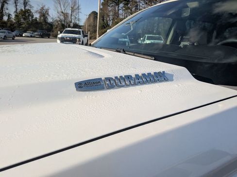 Used 2018 GMC Sierra 2500 Denali w/ Duramax Plus Package image 4