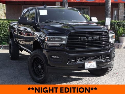Used 2020 RAM 2500 Laramie w/ Night Edition AWD/4WD image 2