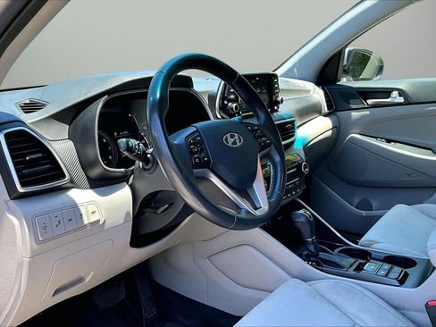 Used 2020 Hyundai Tucson Sport FWD image 18